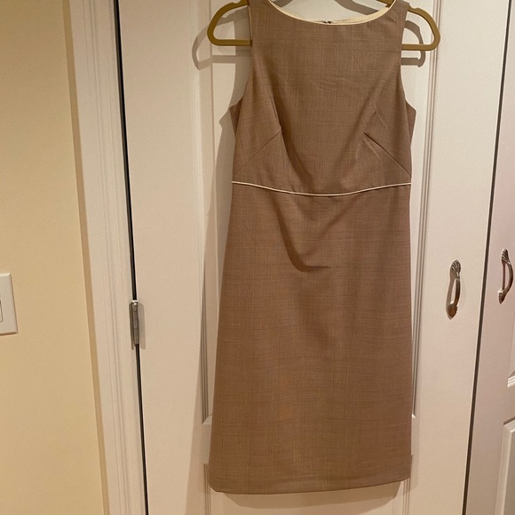 Brand New With Tags Banana Republic Dress - Picture 1 of 3